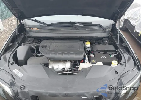 2023 Jeep Cherokee Altitude Lux 4X4 from USA, damaged, VIN 1C4PJMMB2PD114020